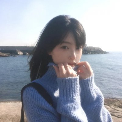 女孩罗塞玛莉